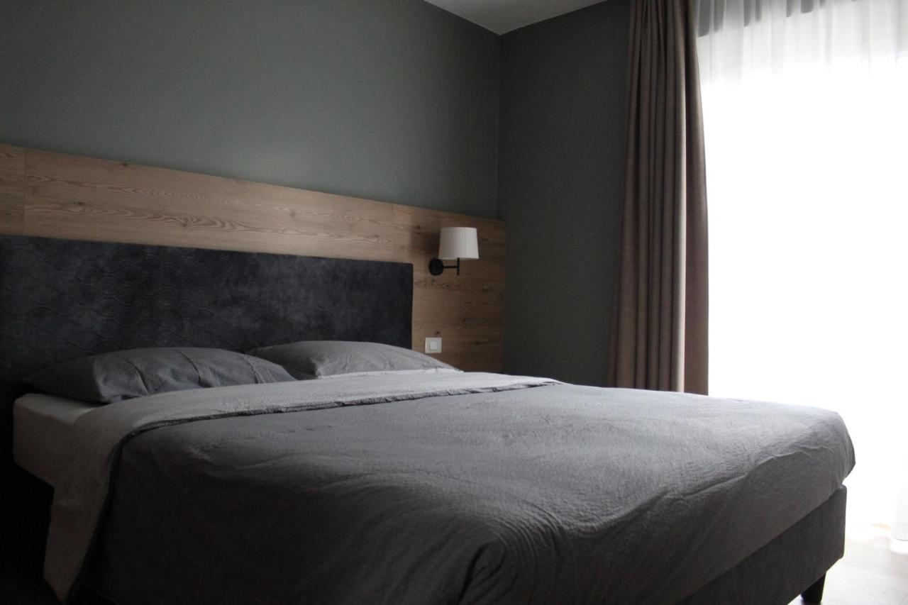 Dolceambiez Apartments Dorsino エクステリア 写真